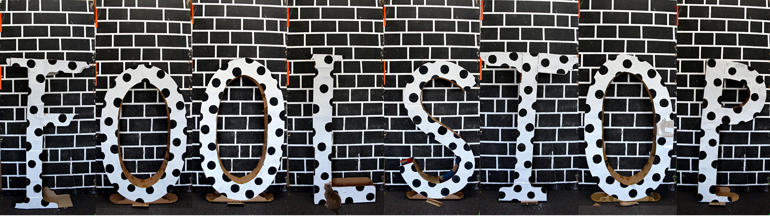 Fool Stopper, 5000cmW, 2000cmH, 200cmD, cardboard and styrofoam, 2015